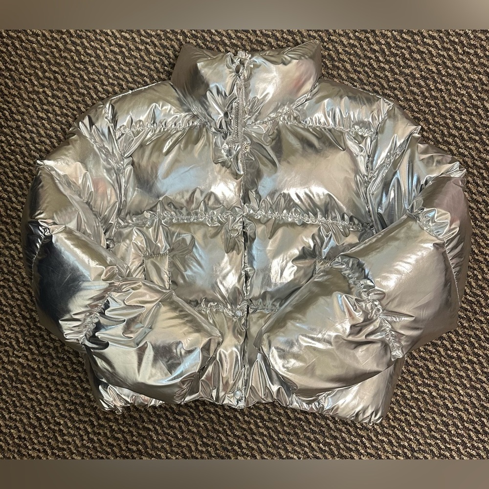 grey lab cropped puffer jacket